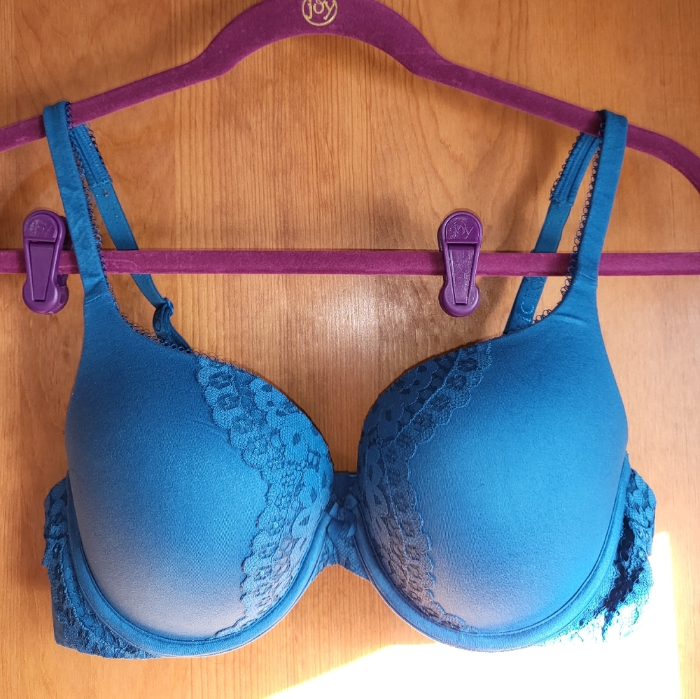 Victoria's secret bra